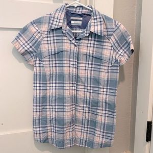 Columbia plaid Omni-shade hiking shirt, small
